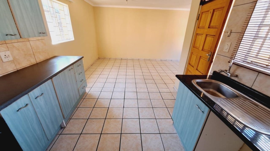 6 Bedroom Property for Sale in Crosby Gauteng