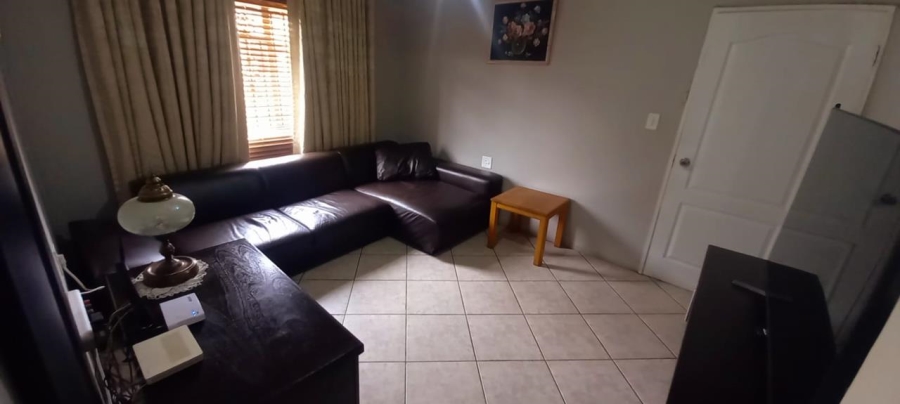 3 Bedroom Property for Sale in Lenasia Gauteng