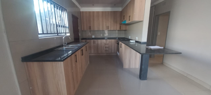 3 Bedroom Property for Sale in Lenasia Gauteng