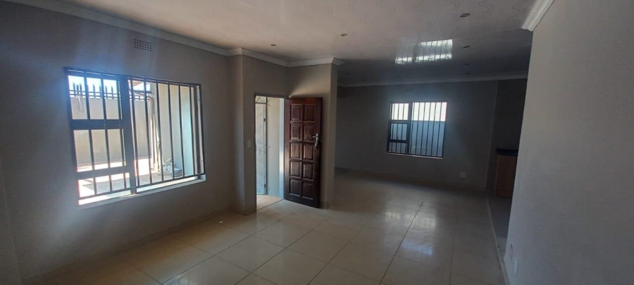 3 Bedroom Property for Sale in Lenasia Gauteng