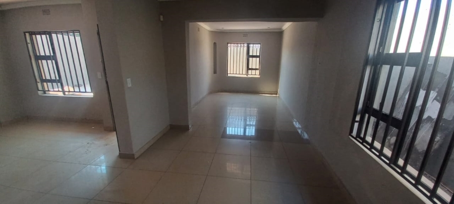 3 Bedroom Property for Sale in Lenasia Gauteng