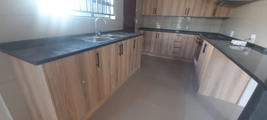 3 Bedroom Property for Sale in Lenasia Gauteng