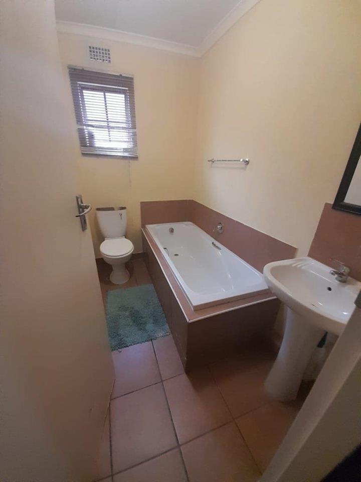 3 Bedroom Property for Sale in Sky City Gauteng