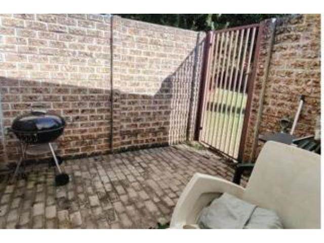 To Let 2 Bedroom Property for Rent in Bonaero Park Gauteng