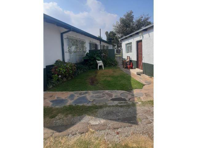 To Let 4 Bedroom Property for Rent in Eden Glen Gauteng