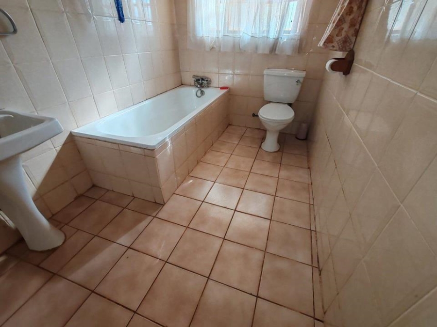 3 Bedroom Property for Sale in Capital Park Gauteng