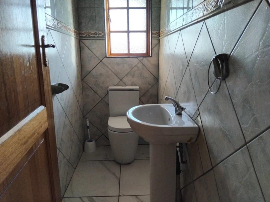 3 Bedroom Property for Sale in Grootfontein Country Estate Gauteng