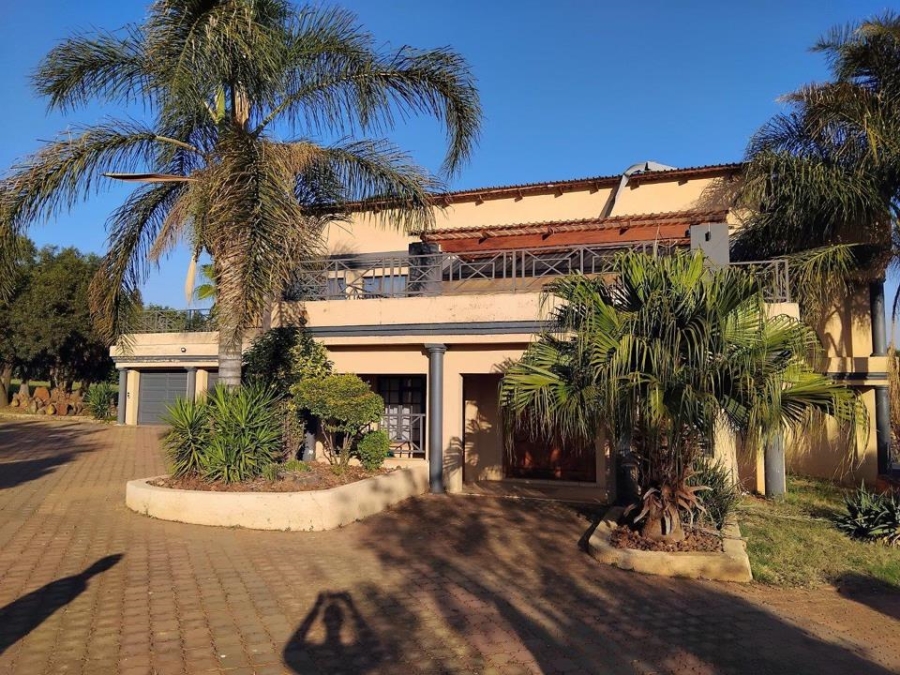 3 Bedroom Property for Sale in Grootfontein Country Estate Gauteng