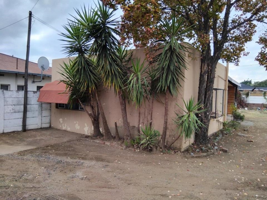 3 Bedroom Property for Sale in Capital Park Gauteng