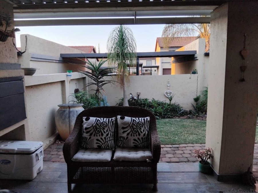 2 Bedroom Property for Sale in Annlin Gauteng