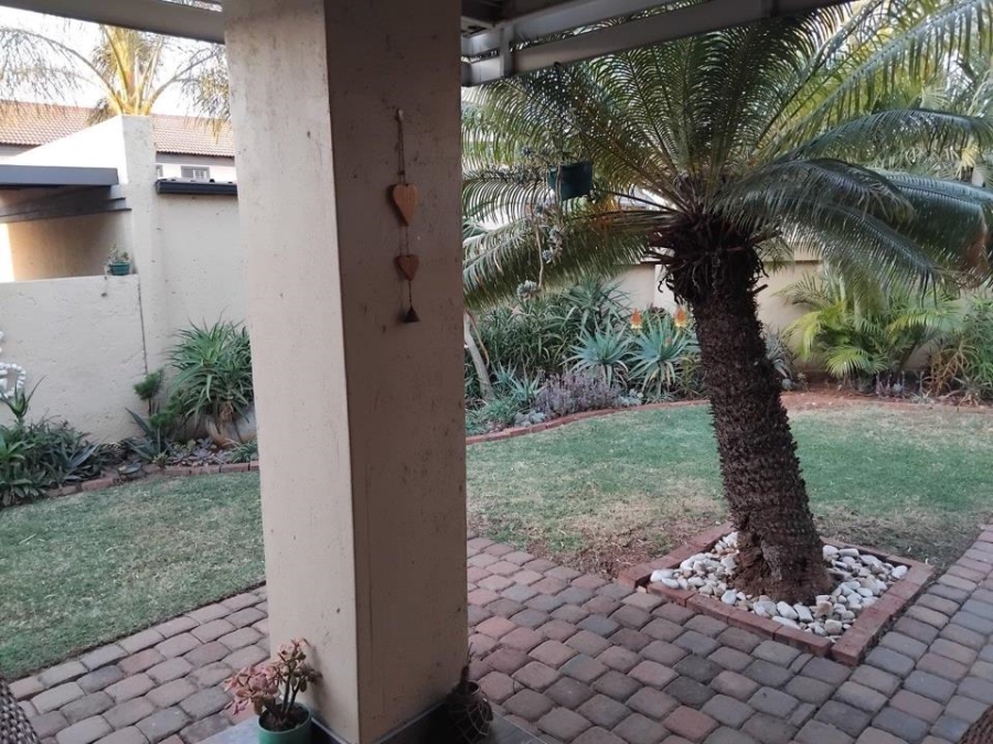 2 Bedroom Property for Sale in Annlin Gauteng