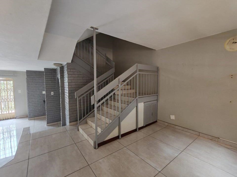 4 Bedroom Property for Sale in Sunnyside Gauteng
