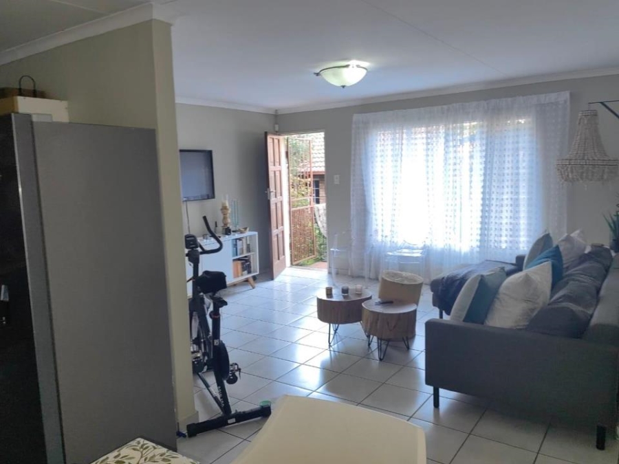 2 Bedroom Property for Sale in Waterkloof Park Gauteng