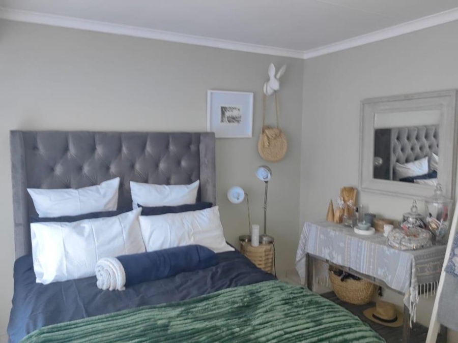 2 Bedroom Property for Sale in Waterkloof Park Gauteng