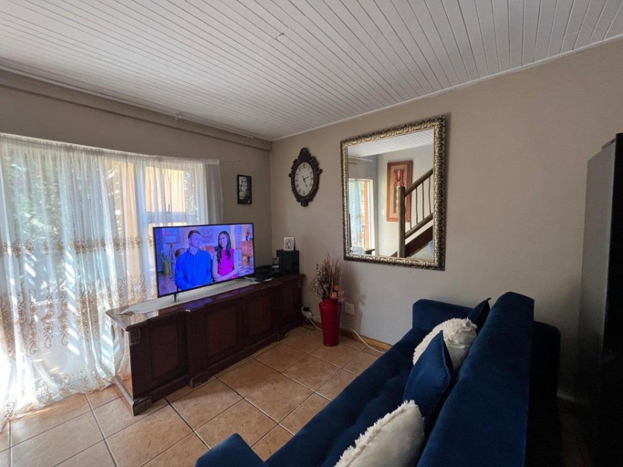 3 Bedroom Property for Sale in Clubview Gauteng