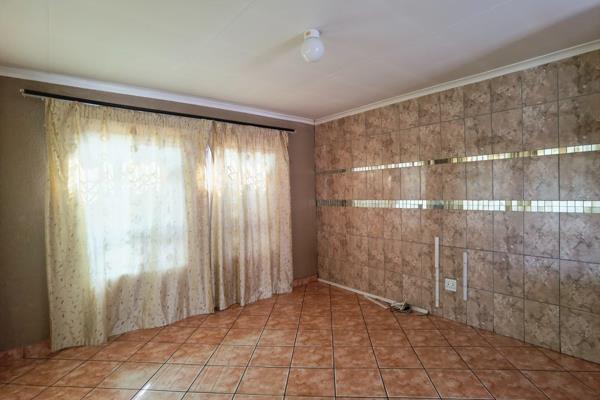 3 Bedroom Property for Sale in Lotus Gardens Gauteng