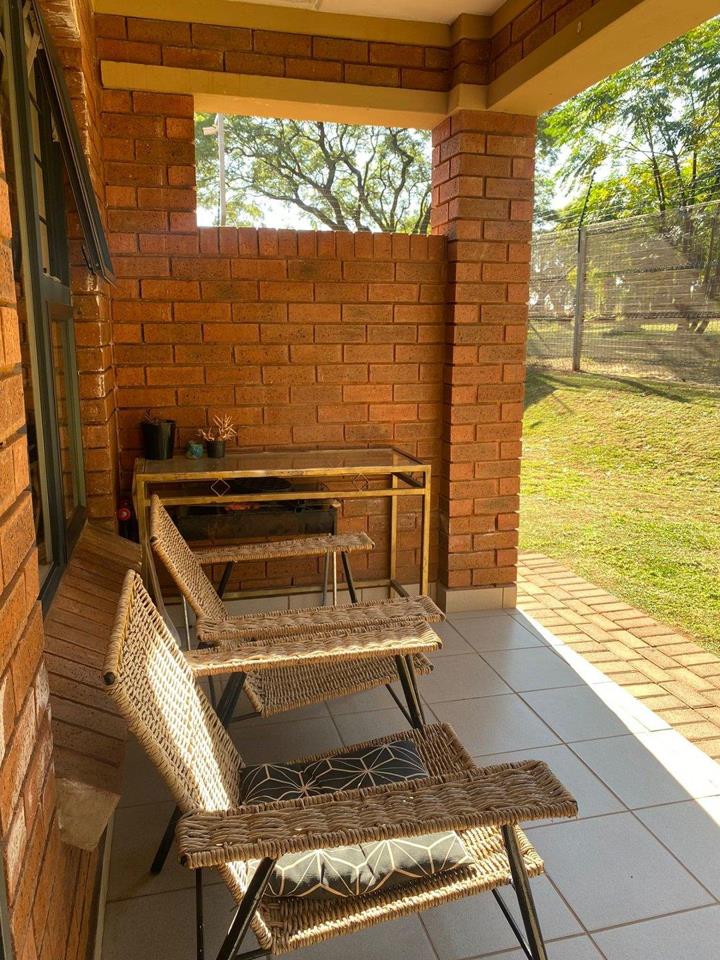 2 Bedroom Property for Sale in Olympus Heights Estate Gauteng