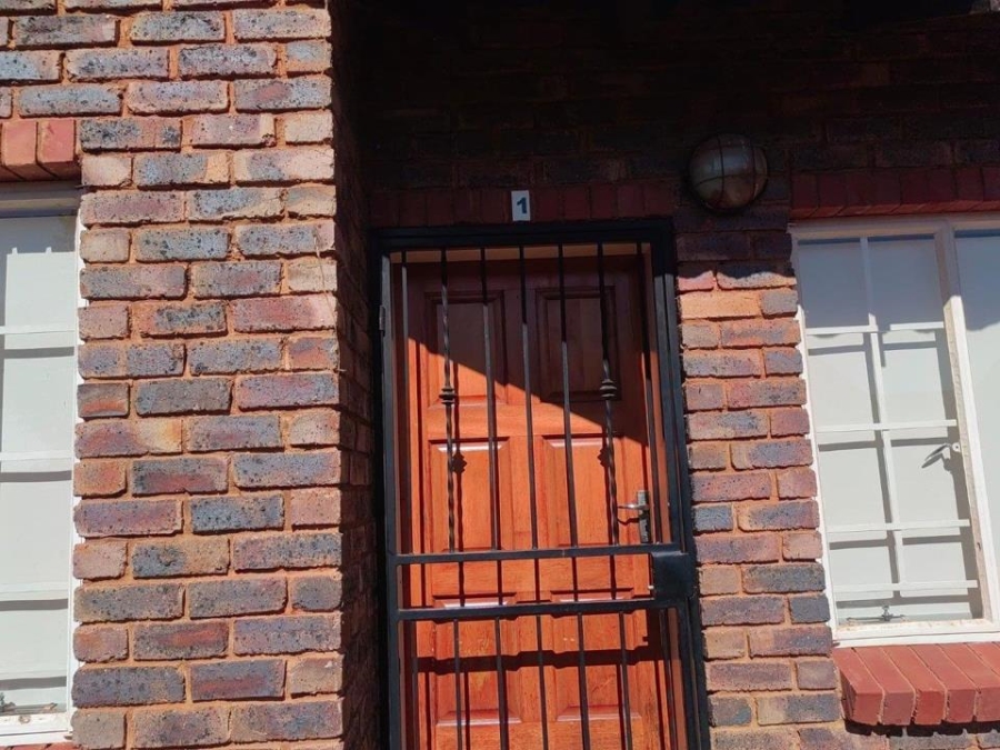 To Let 3 Bedroom Property for Rent in Karenpark Gauteng