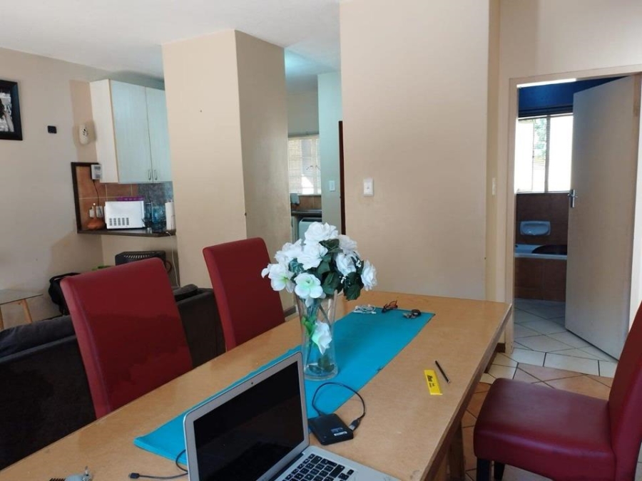 2 Bedroom Property for Sale in Equestria Gauteng