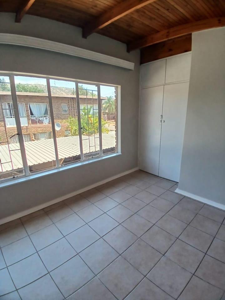 2 Bedroom Property for Sale in Pretoria North Gauteng