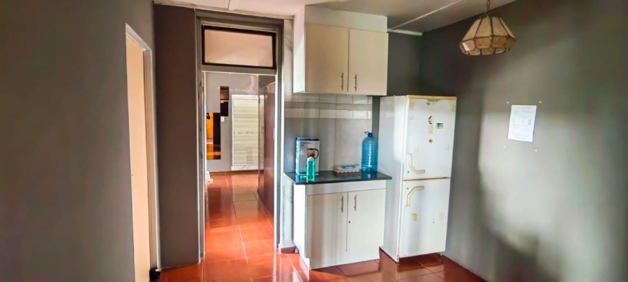 5 Bedroom Property for Sale in Muckleneuk Gauteng