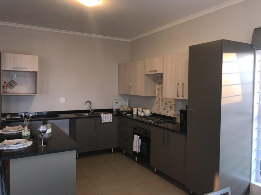 0 Bedroom Property for Sale in Blue Hills Gauteng