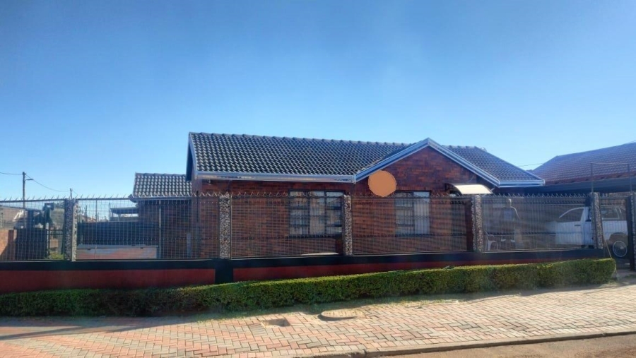 3 Bedroom Property for Sale in Soshanguve WW Gauteng