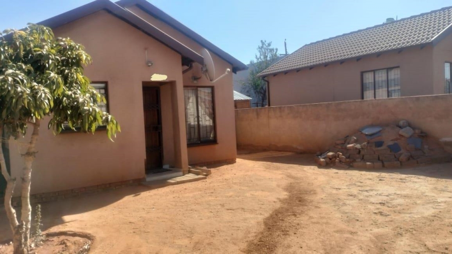 2 Bedroom Property for Sale in Soshanguve WW Gauteng