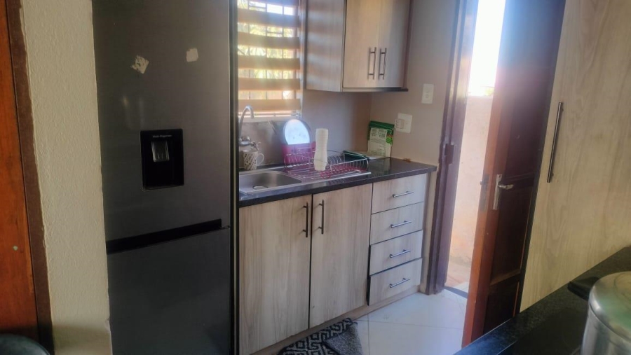 2 Bedroom Property for Sale in Soshanguve WW Gauteng