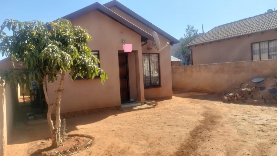 2 Bedroom Property for Sale in Soshanguve WW Gauteng