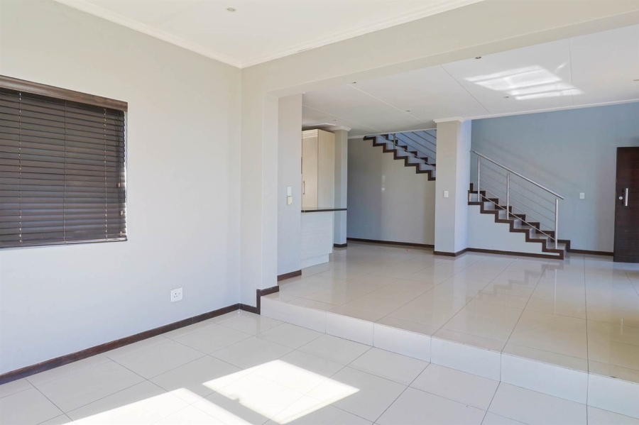 To Let 3 Bedroom Property for Rent in Kyalami Hills Gauteng