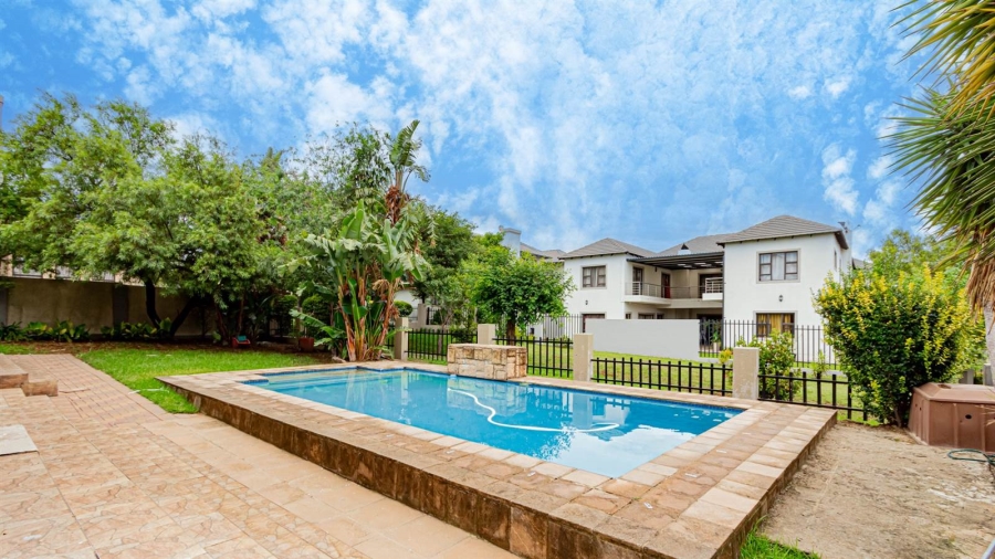 To Let 5 Bedroom Property for Rent in Valley View Estate Gauteng