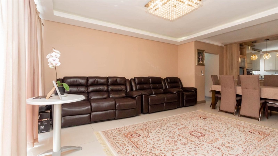 2 Bedroom Property for Sale in Vorna Valley Gauteng