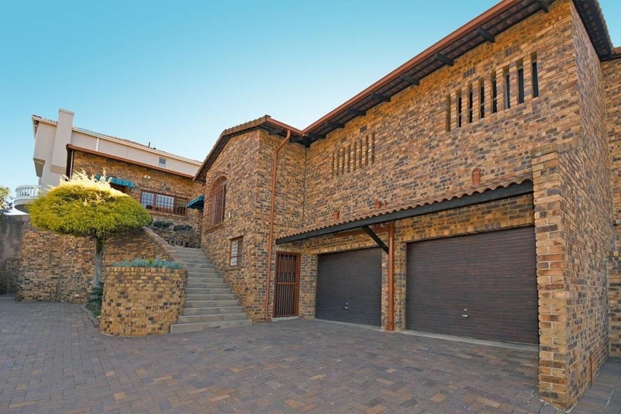 3 Bedroom Property for Sale in Bruma Gauteng