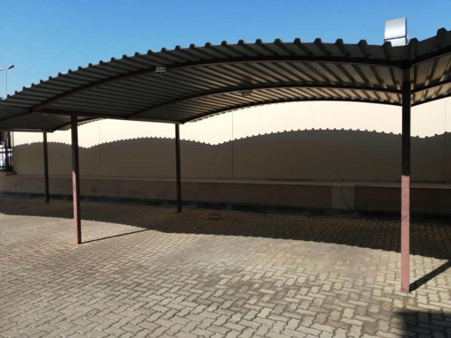 2 Bedroom Property for Sale in Queenswood Gauteng