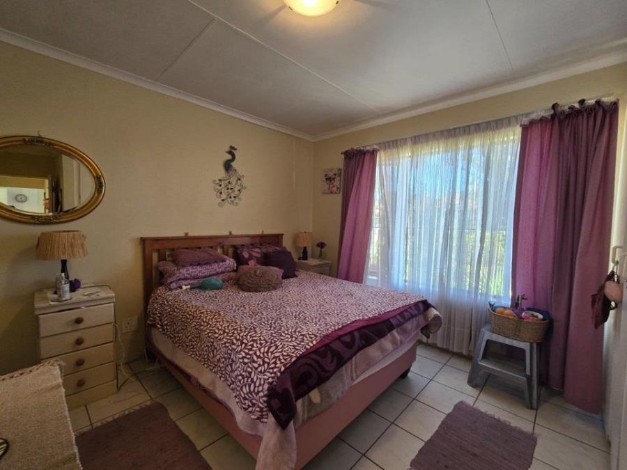 3 Bedroom Property for Sale in Weltevredenpark Gauteng