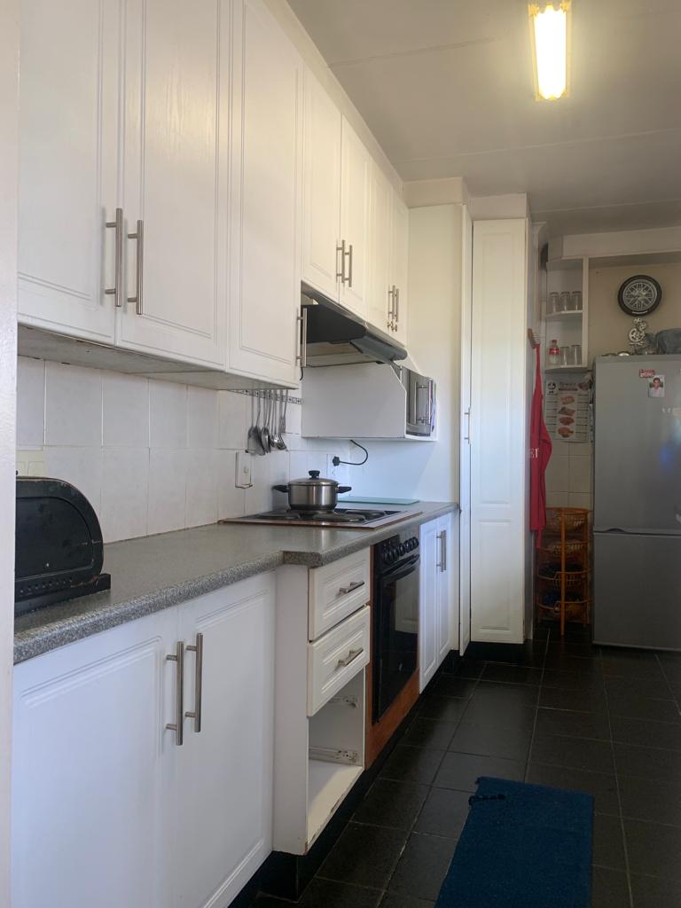 To Let 4 Bedroom Property for Rent in Fleurhof Gauteng