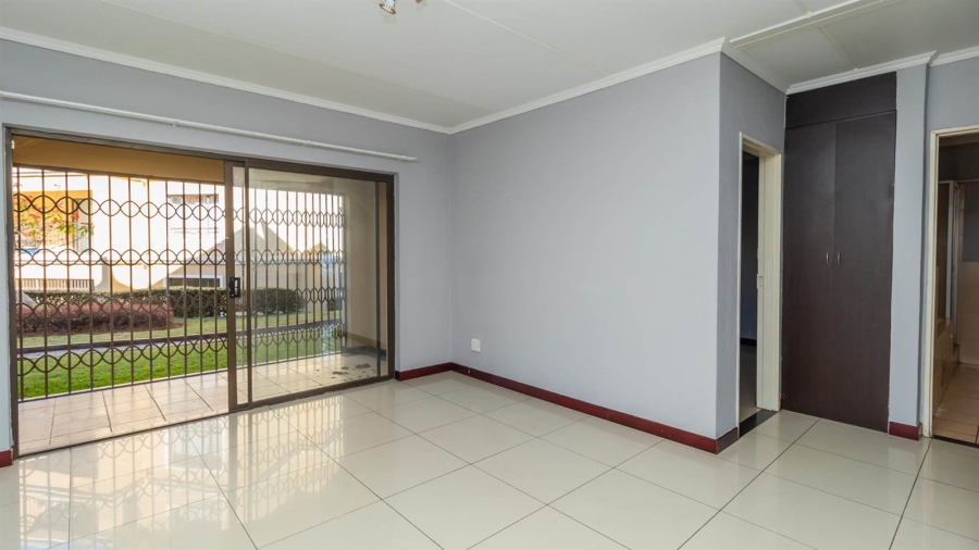 2 Bedroom Property for Sale in Halfway Gardens Gauteng