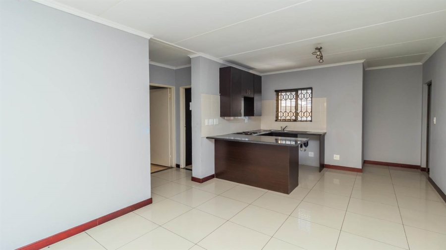 2 Bedroom Property for Sale in Halfway Gardens Gauteng