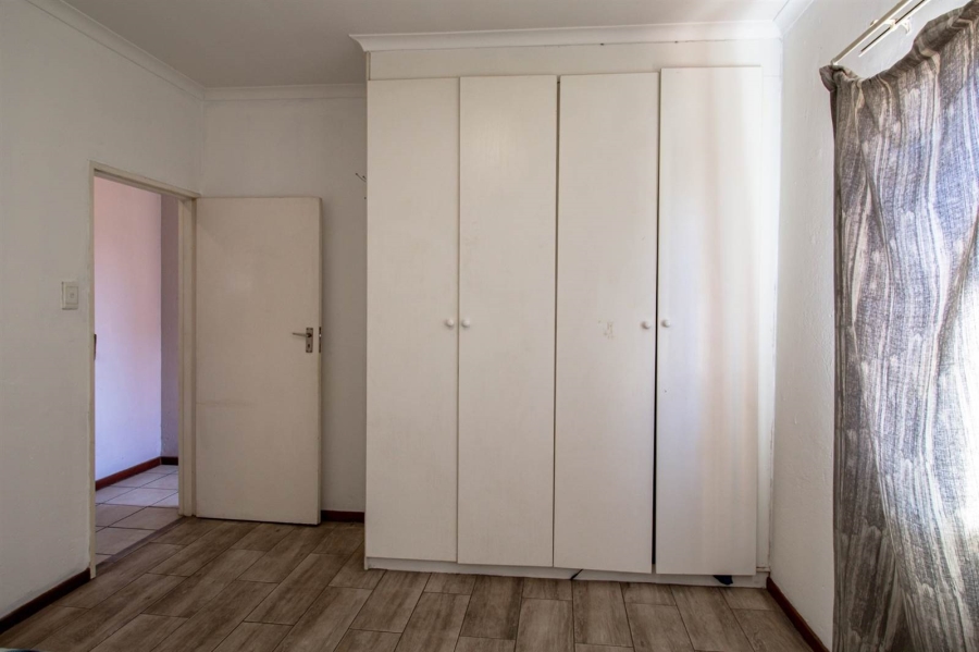 2 Bedroom Property for Sale in Noordwyk Gauteng