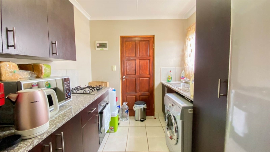 3 Bedroom Property for Sale in Noordwyk Gauteng