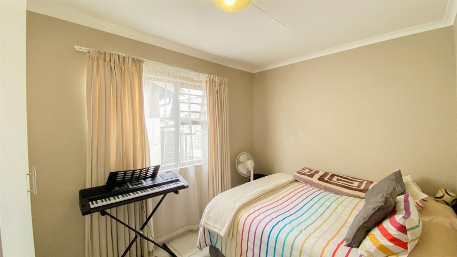 3 Bedroom Property for Sale in Noordwyk Gauteng