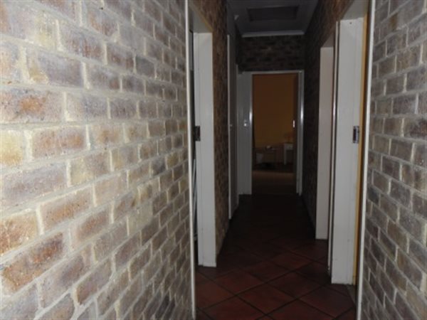 4 Bedroom Property for Sale in Doringkloof Gauteng