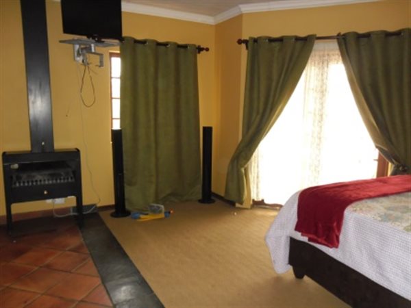 4 Bedroom Property for Sale in Doringkloof Gauteng