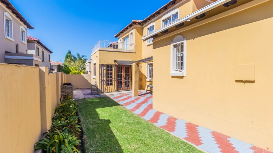 3 Bedroom Property for Sale in Noordwyk Gauteng