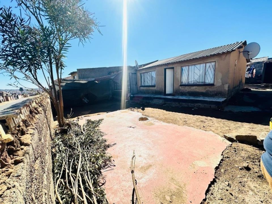 2 Bedroom Property for Sale in Tembisa Central Gauteng