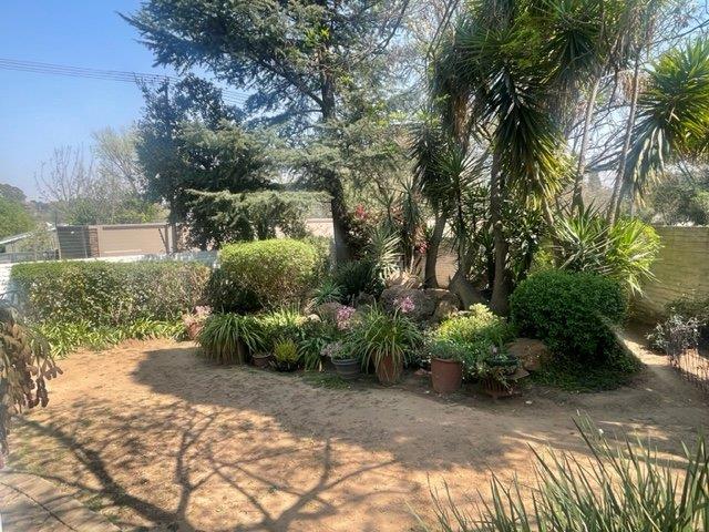 To Let 2 Bedroom Property for Rent in Bryanston Gauteng