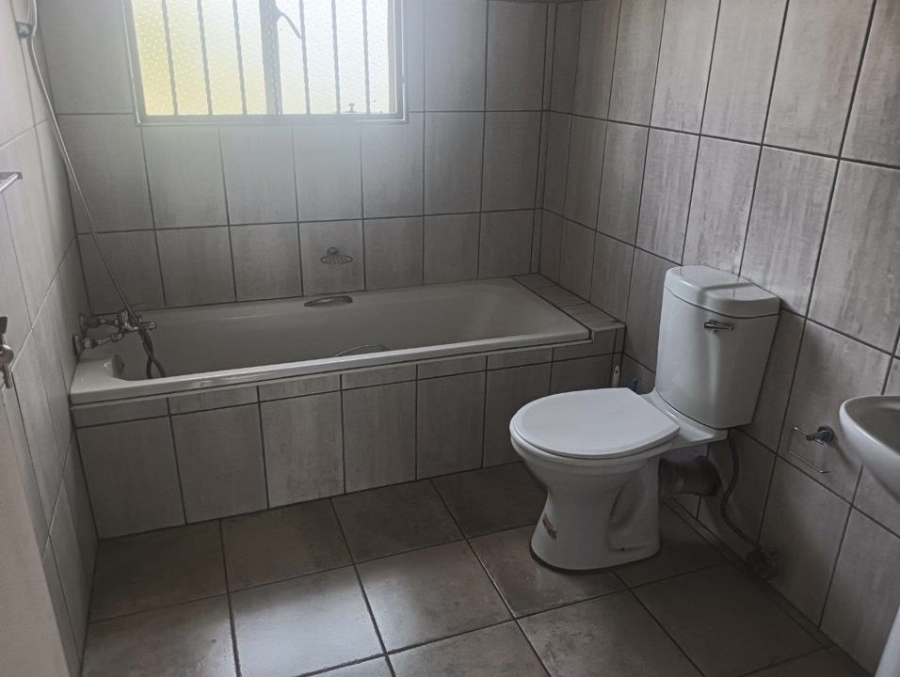 3 Bedroom Property for Sale in Witpoortjie Gauteng