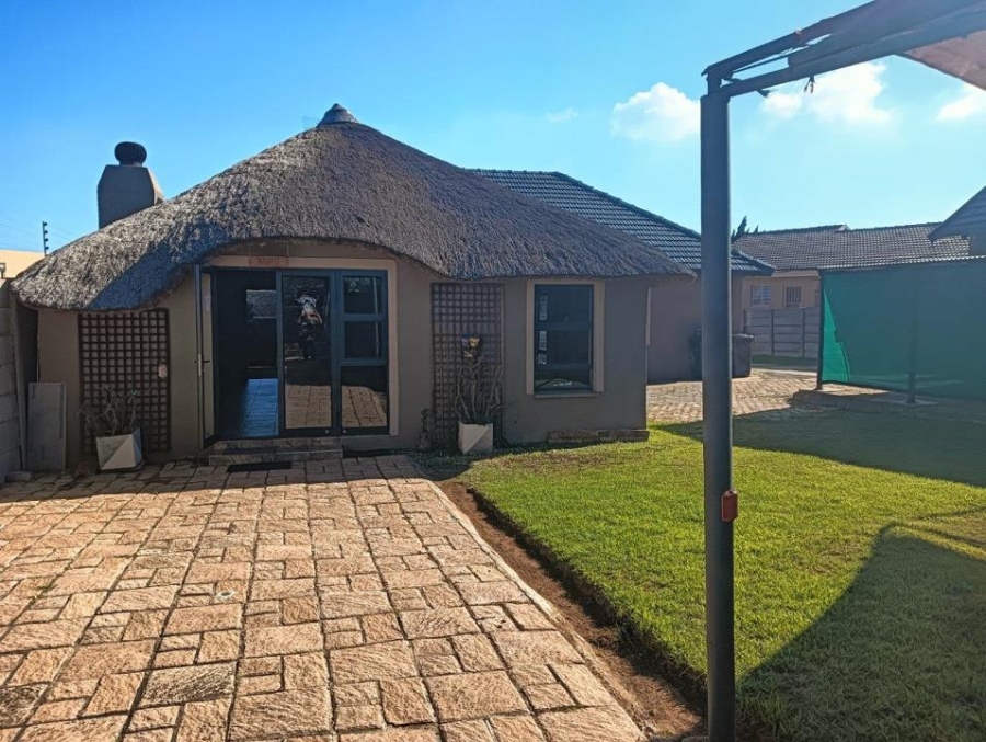 3 Bedroom Property for Sale in Mindalore Gauteng