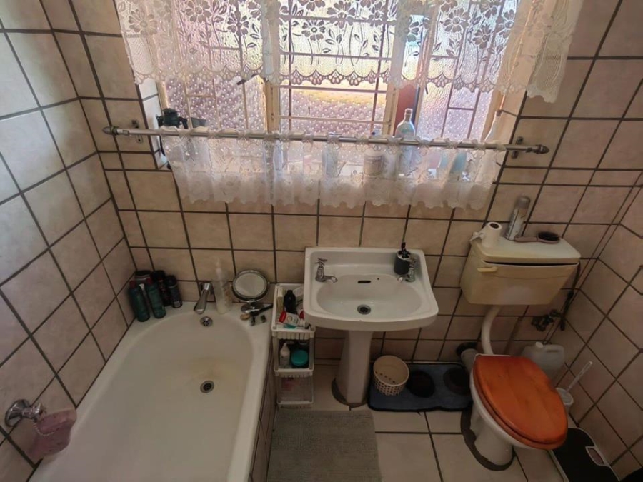 3 Bedroom Property for Sale in Mindalore Gauteng